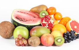 什么水果对皮肤好(食用哪些水果对皮肤好?营养师:12种,延缓衰老)