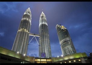 吉隆坡双子塔游玩攻略(马来西亚最值得去的10个旅游景点)