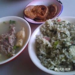 咸肉菜饭骨头汤(可口好上手的上海咸肉菜饭)