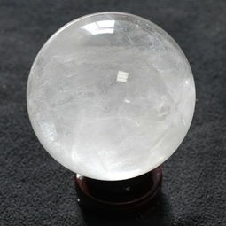 天然水晶球