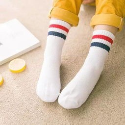 生活小窍门303:如何科学洗袜子的方法