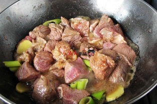 炖牛肉的家常做法(炖牛肉,2不放3窍门,鲜香无腥味)