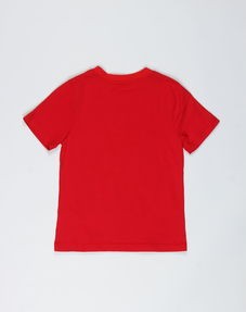 红色t恤
