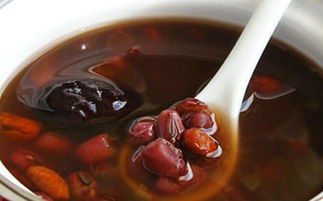 赤豆汤(红豆和它一起煮,是天然"补血汤",补足气血,延缓衰老)