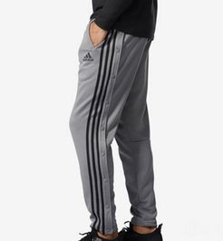 阿迪达斯运动裤(adidas CALABASAS Track Pants,价值1200美元!)