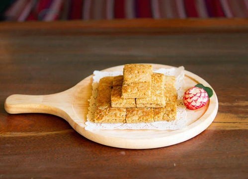 青稞饼(青海最解馋的6道特色小吃,鲜香诱人)