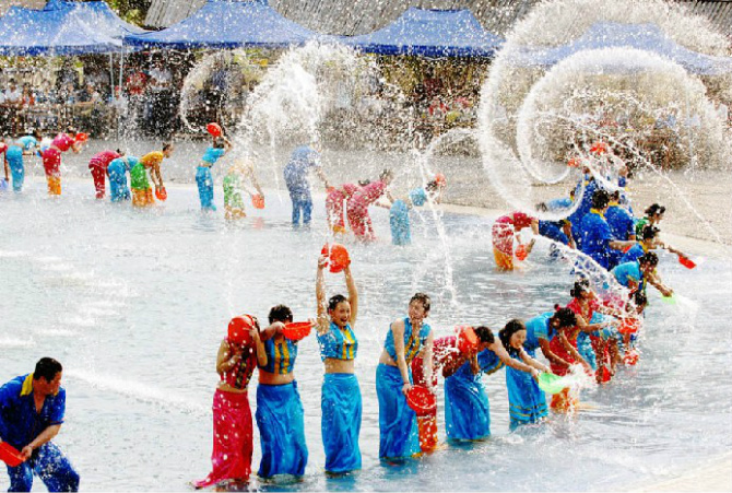 泼水节是哪个民族的节日(农历中国|三月十三·傣族泼水节)